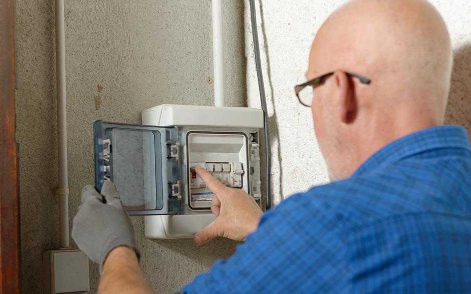 électricien de maintenance Lieusaint